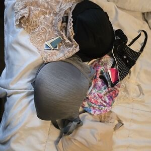 Elegant Lace and Floral Women's Intimates Set